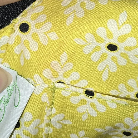 Vera Bradley Large Dome Zipper Shoulder. EUC - Picture 11 of 16